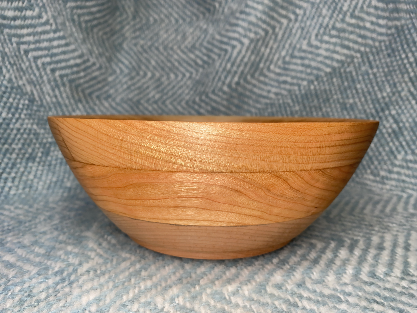 Cherry & Maple Salad Bowl - 9" x 3 1/2"